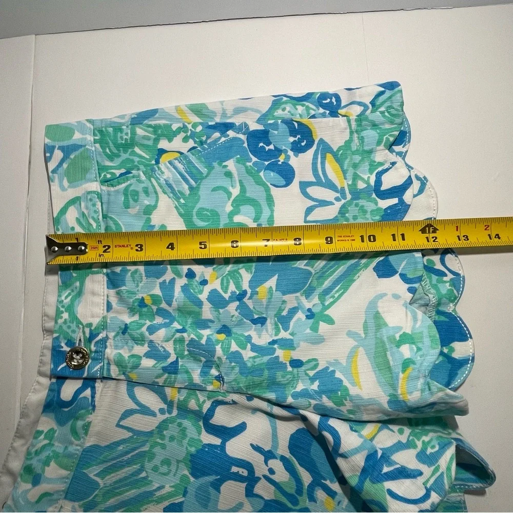 Lilly Pulitzer Buttercup Stretch Shorts Scalloped Hen Blue Floral Print Size 4 - Picture 8 of 9